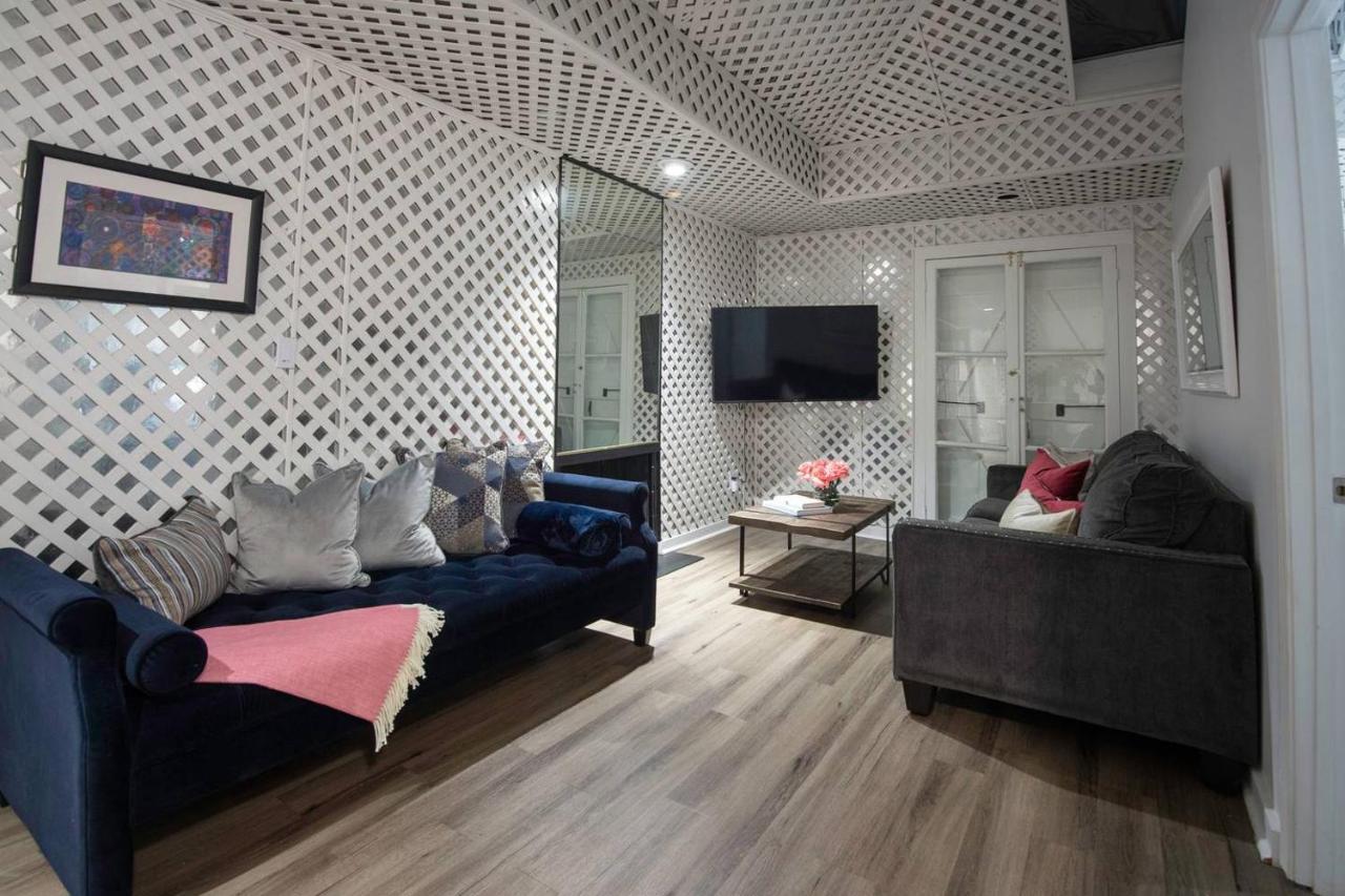4 Bedroom - Sleeps 8! Celebrity Villa Next To Frenchman St ニューオーリンズ エクステリア 写真